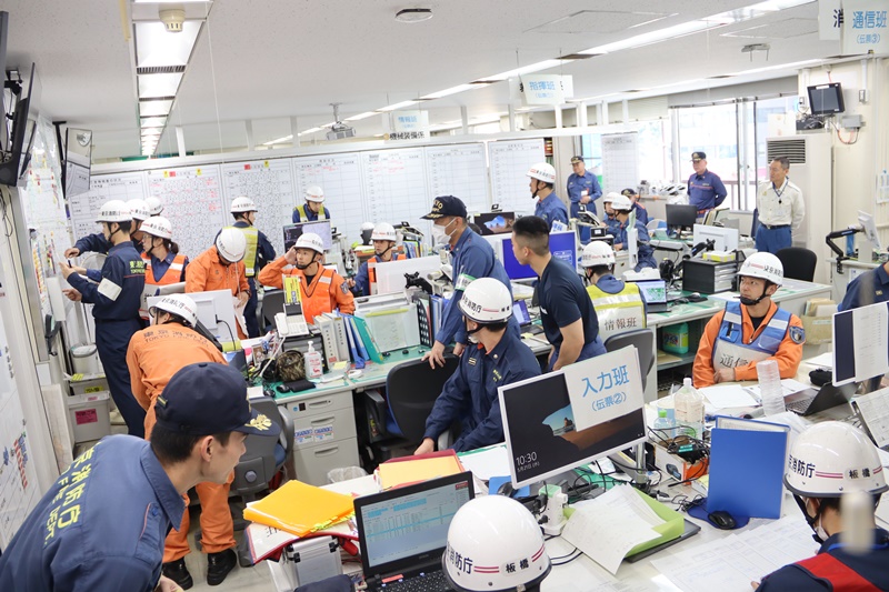 指揮班、通信班、情報班、消防団が活動しています