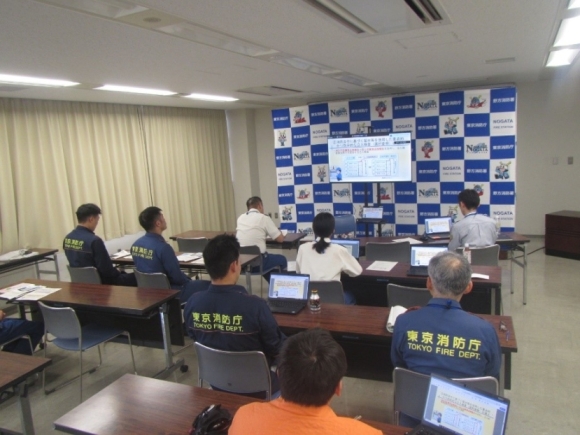 査察本部教養のようす
