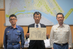  蒲田消防署長から感謝状を贈呈