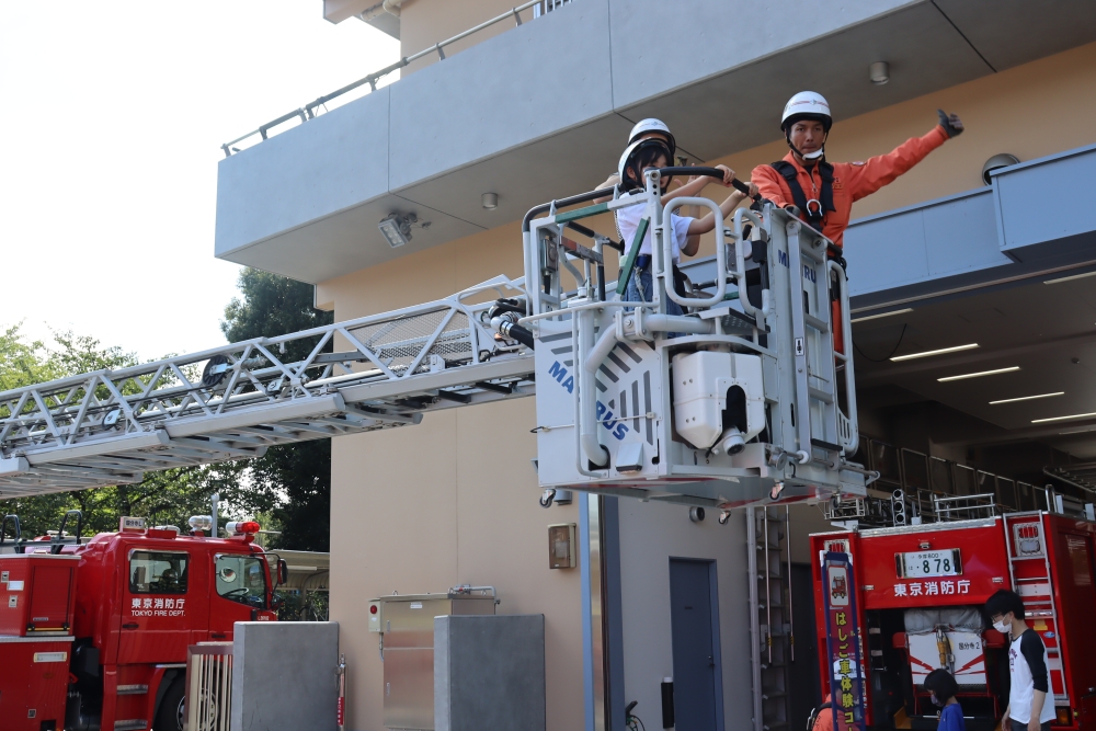 はしご車搭乗