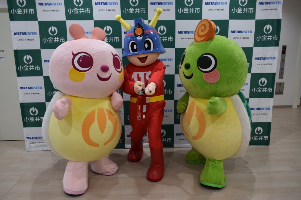 キュータ、こつこつカメちゃん、くるカメくん　コラボ