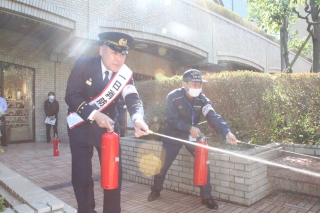 初期消火訓練