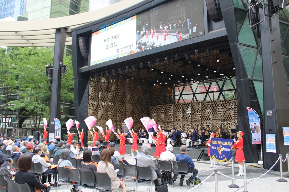 メインビジュアル画像：金曜コンサート