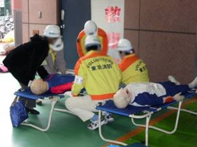 救護所における応急手当支援訓練