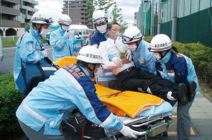 救急車は、必要な時、必要な人が利用できるように。